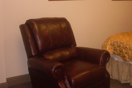 Hilo - Room 2 Chair